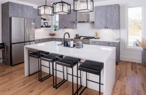 Haynes Area House | Private Luxury Home w Rooftop Hot Tub & Cabana at The New Cumberland Resort
