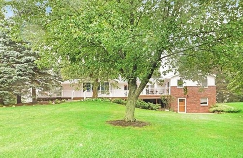 Ann Arbor House | Private Oasis Close to Ann Arbor (Baby Friendly)