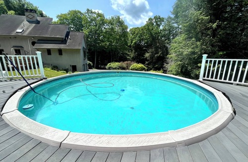 Harwinton House | Private Room/Sunny/Clean/Peace/SelfCheckIn