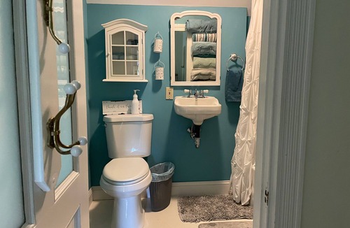 Southern Coast Bed & Breakfast | Private suite.entire 3rd floor.