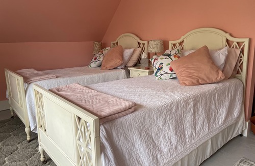 Southern Coast Bed & Breakfast | Private suite.entire 3rd floor.