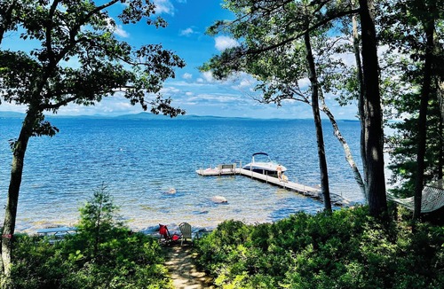 Standish Ski Chalet | Private waterfront house with dock on Frye Island
