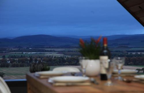 Forfar House | Prosen