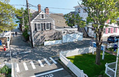 Commercial Street House | Provincetown Paradise on the Sea