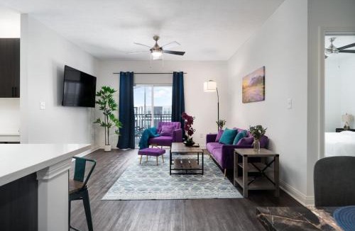 Whitestown Apartment | Purple Rain Spacious 2BR 2BA 2 King Beds Gym WFH