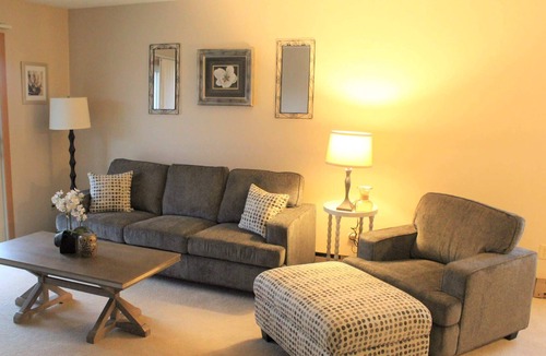 Fargo Apartment | Quaint and cozy 2 bed, 1.5 bath Fargo rental apartment!