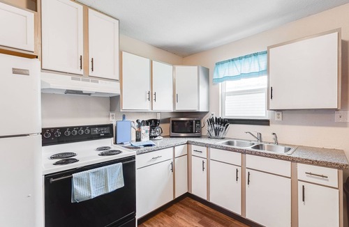 Kokomo Condo | Quaint and relaxing get away in City of first