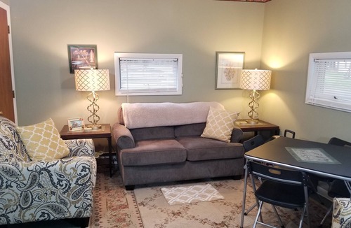 Waterville Cottage | Quaint cottage close to rail trail and next to Pine Creek.