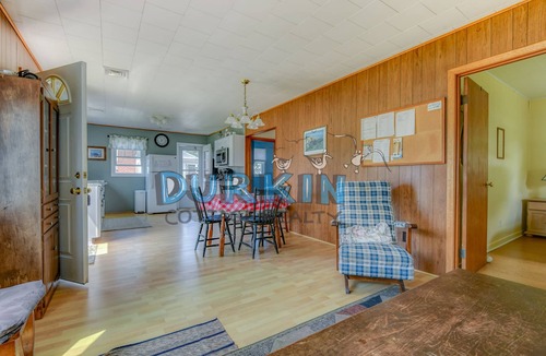 Snug Harbor Cottage | Quaint Cottage, Short Walk to Salt Pond Access, Close to Beaches