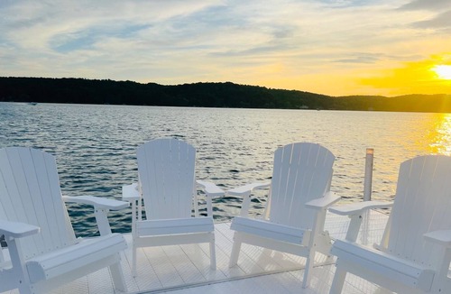 Petoskey Cottage | Quaint cottage with 2 separate homes and dock on the North Arm of Walloon Lake.