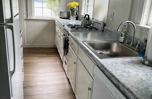 Rockport Cottage | Quaint & Cozy Rockport Gem ~ Walk to Sea ~ BBQ & Private Parking!