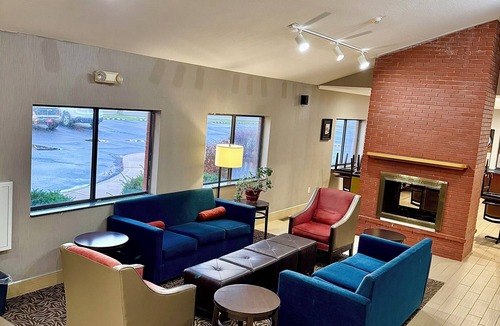 Corning Hotel | Quality Inn Corning