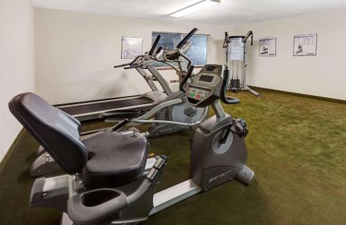El Reno Hotel | Quality Inn El Reno