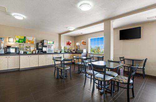 Georgetown Hotel | Quality Inn Georgetown North