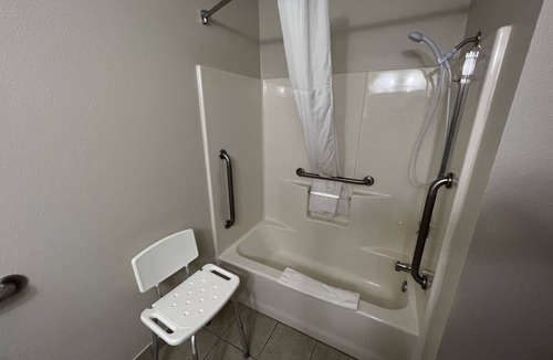 Mitchell Hotel | Quality Inn Mitchell I-90