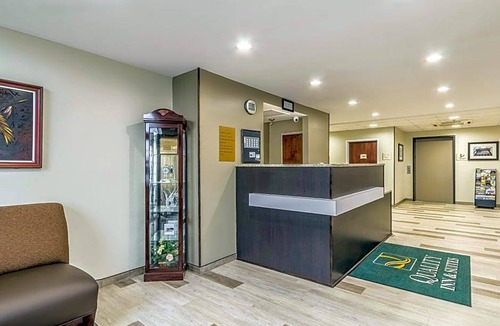 North Lima Hotel | Quality Inn & Suites North Lima - Boardman