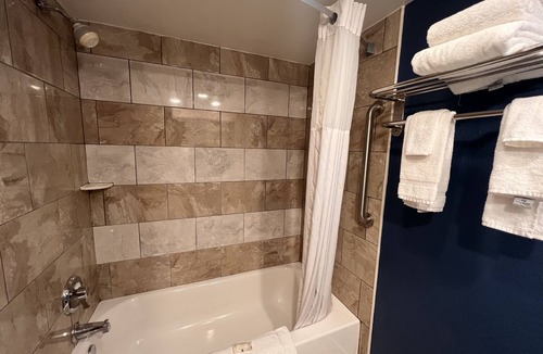 Buechel Hotel | Quality Inn & Suites Louisville East