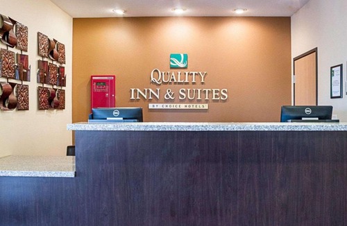 Minot Hotel | Quality Inn & Suites Minot North