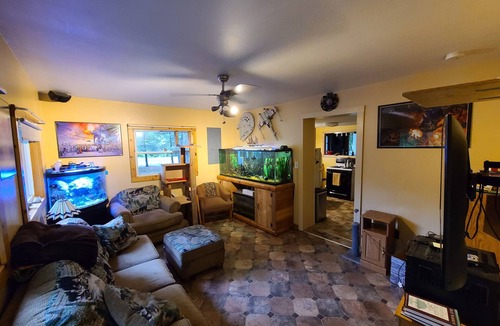 Frederic Cabin | Quiet 2 bedroom cabin in the woods