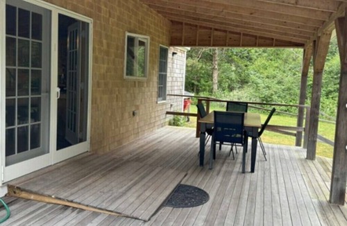 Chilmark Cottage | Quiet 2-bedroom cottage in Chilmark, MA Martha's Vineyard