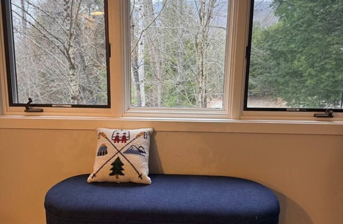 North Conway House | Quiet Escape Near Cranmore & Shops