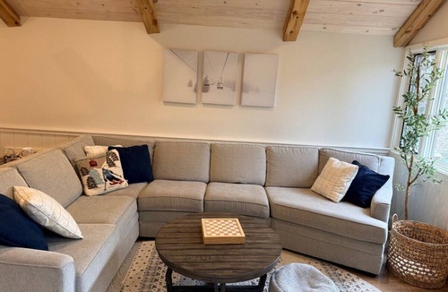 North Conway House | Quiet Escape Near Cranmore & Shops