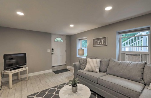 North Wilmington House | Quiet Getaway - 19 Miles to Downtown Boston!