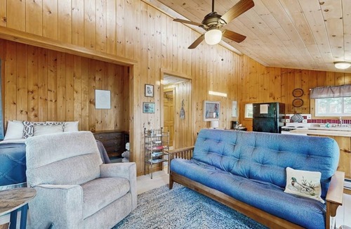 Ellsworth Cabin | Quiet lakefront cottage with a firepit, private beach, & two kayaks