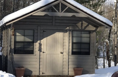 Millersburg House | Quiet location nestled on no wake lake.