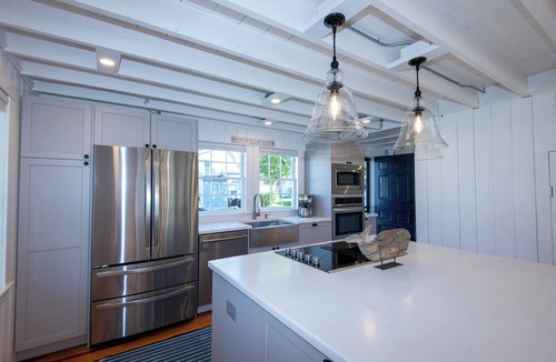 Kennebunkport Cottage | Quintessential Goose Rocks Beach Cottage in Prime Location
