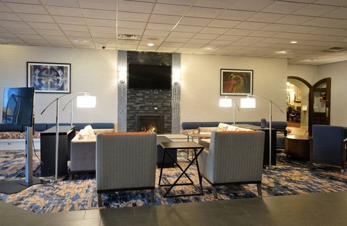 Fond du Lac Hotel | Radisson Hotel and Conference Center Fond du Lac