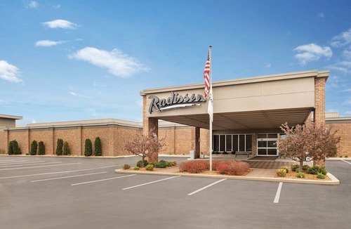 Fond du Lac Hotel | Radisson Hotel and Conference Center Fond du Lac