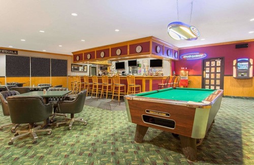Painted Post Hotel | Ramada by Wyndham Painted Post Corning