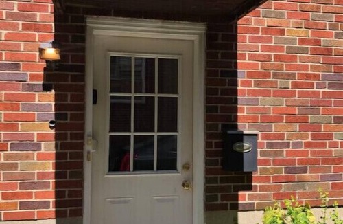 West Price Hill House | Rare Find Cozy 2 Bedroom Close to Downtownn