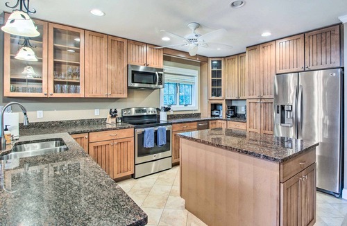 Readfield House | Readfield Retreat w/Lake Maranacook Views!
