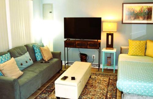 Grand Forks Apartment | Red 3