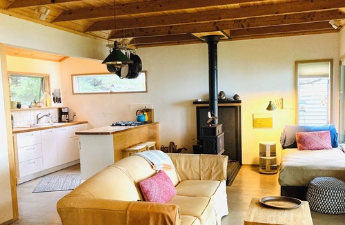 Calumet House | Red Cottage on Lake Winnebago
