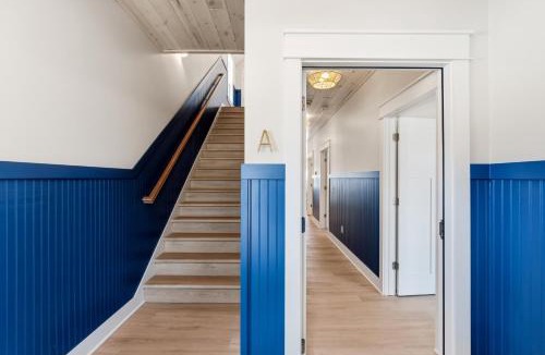 Garrison House | Red House #5 - Entire Home