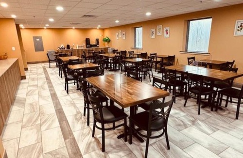 Hibbing Hotel | Red Rock Hotel & Suites
