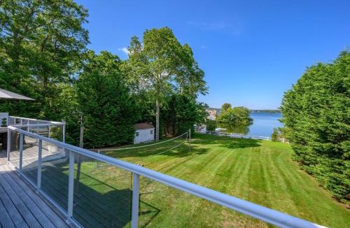 Centerville House | Relax by the Lake: Private Beach Views