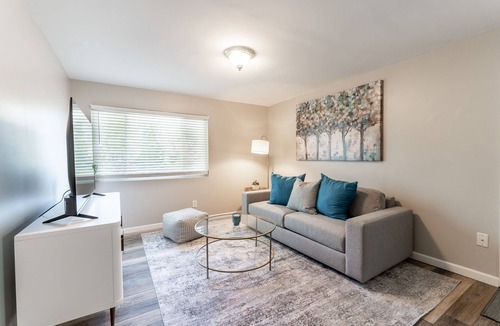Gahanna Apartment | Relaxing apartment in an ideal location!