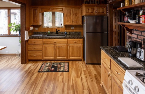 Hayward Cabin | Relaxing cabin on Beaver Lake, by Namekagon River and close to Hayward