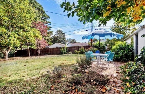 Picadome House | Relaxing getaway in the heart of Lexington