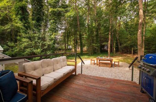 Centerville House | Relaxing Retreat just Minutes to Beach