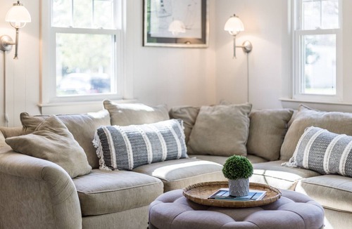 Bass River House | Relaxing Retreat .3 Mile to Windmill Beach