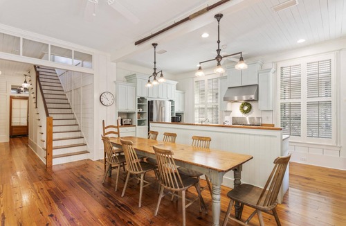 Watercolor House | Relaxing WaterColor Retreat with LSV and near Beach Club and Amenities