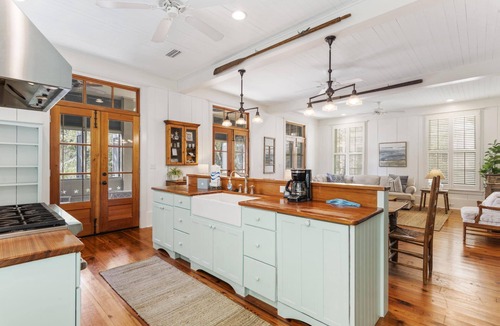 Watercolor House | Relaxing WaterColor Retreat with LSV and near Beach Club and Amenities