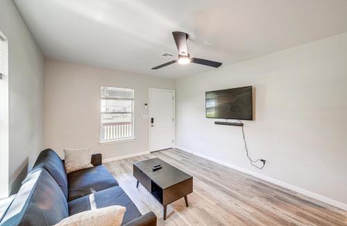Tulsa House | Remodeled Tulsa House w/Yard ~ 4 Mi to Downtown!