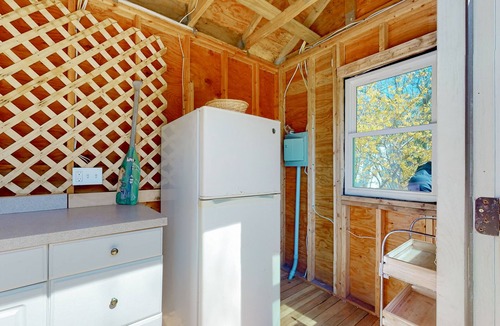 Cataumet House | Renovated cottage steps from private beach with backyard, grill, bay views, AC