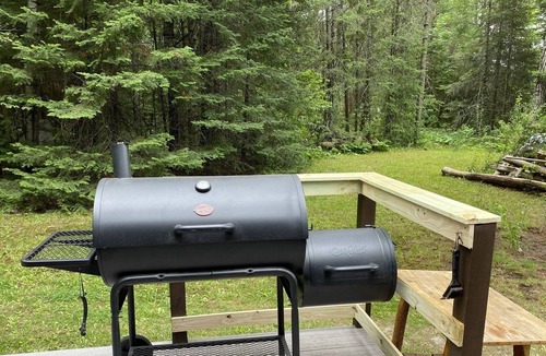 Crane Lake Cabin | Renovated Log Cabin on Crake Lake